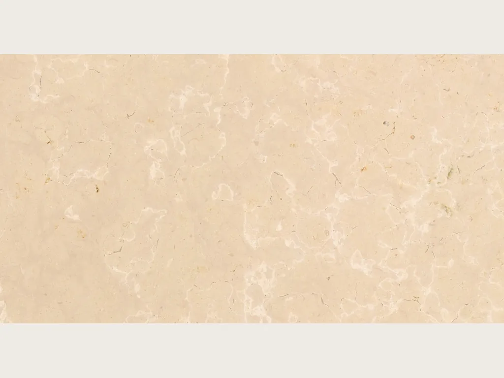 Placa de Mármol Crema Nuova: crema cálido nublado, manchas claras difusas y superficie mate