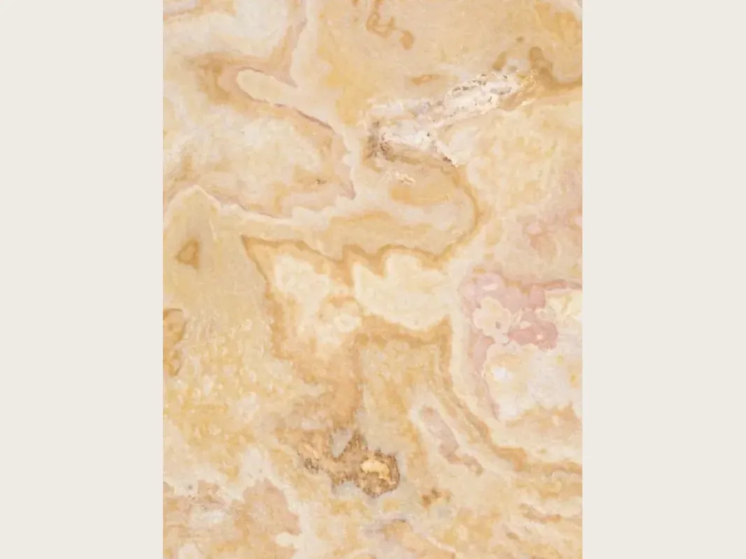 Placa de ónix beige Cappuccino: fondo crema con nubes sinuosas color miel y toques rosados